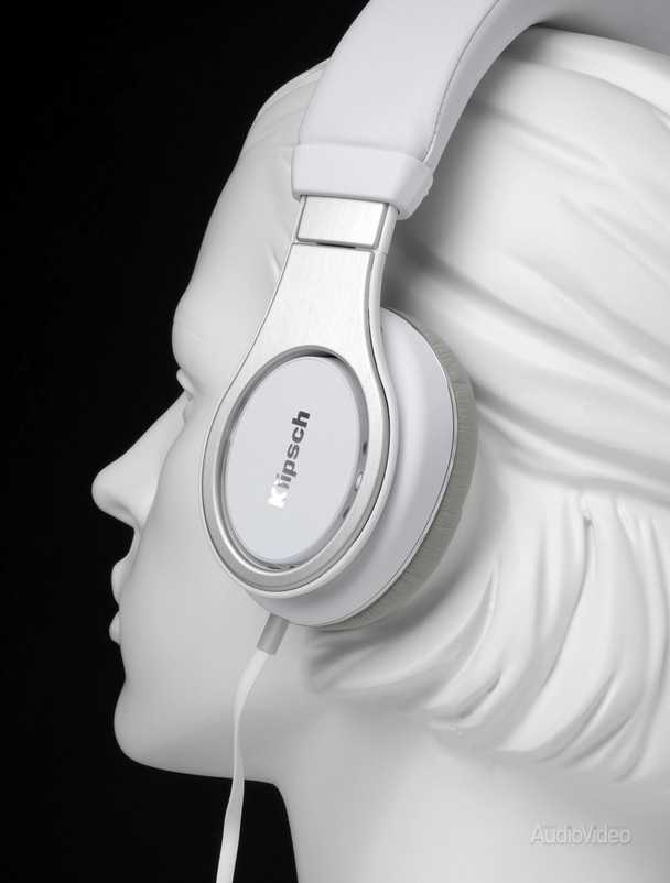 Обзор тех самых прозрачных наушников nothing ear (1). в два раза дешевле airpods pro, а звук такой же
