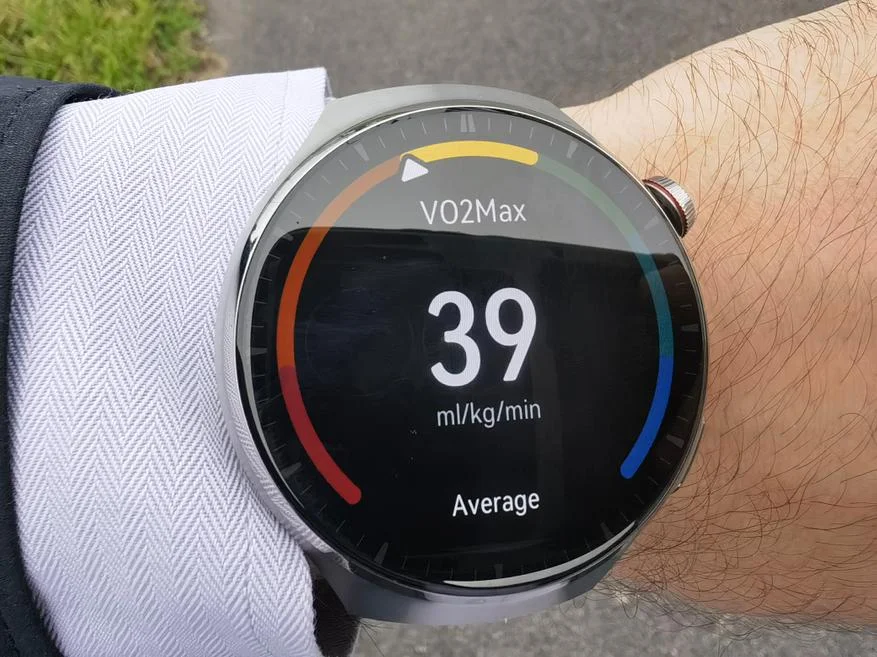 Huawei Watch 3 Pro – это стильные умные часы с внушительным списком функций Но, отслеживание фитнеса некачественное, а выбор приложений - скудный