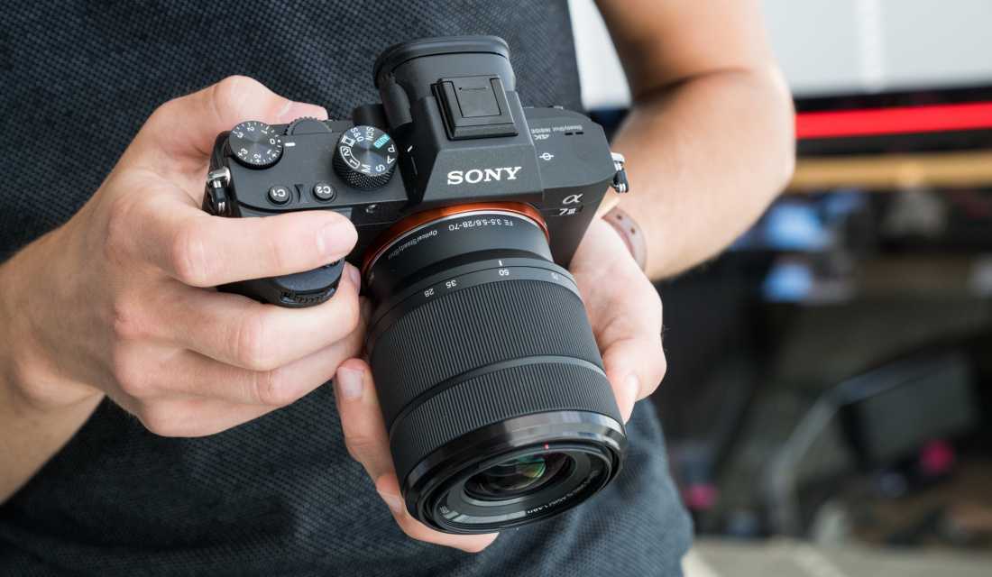 Sony a7c: плюсы и минусы самого маленького полнокадрового устройства на рынке