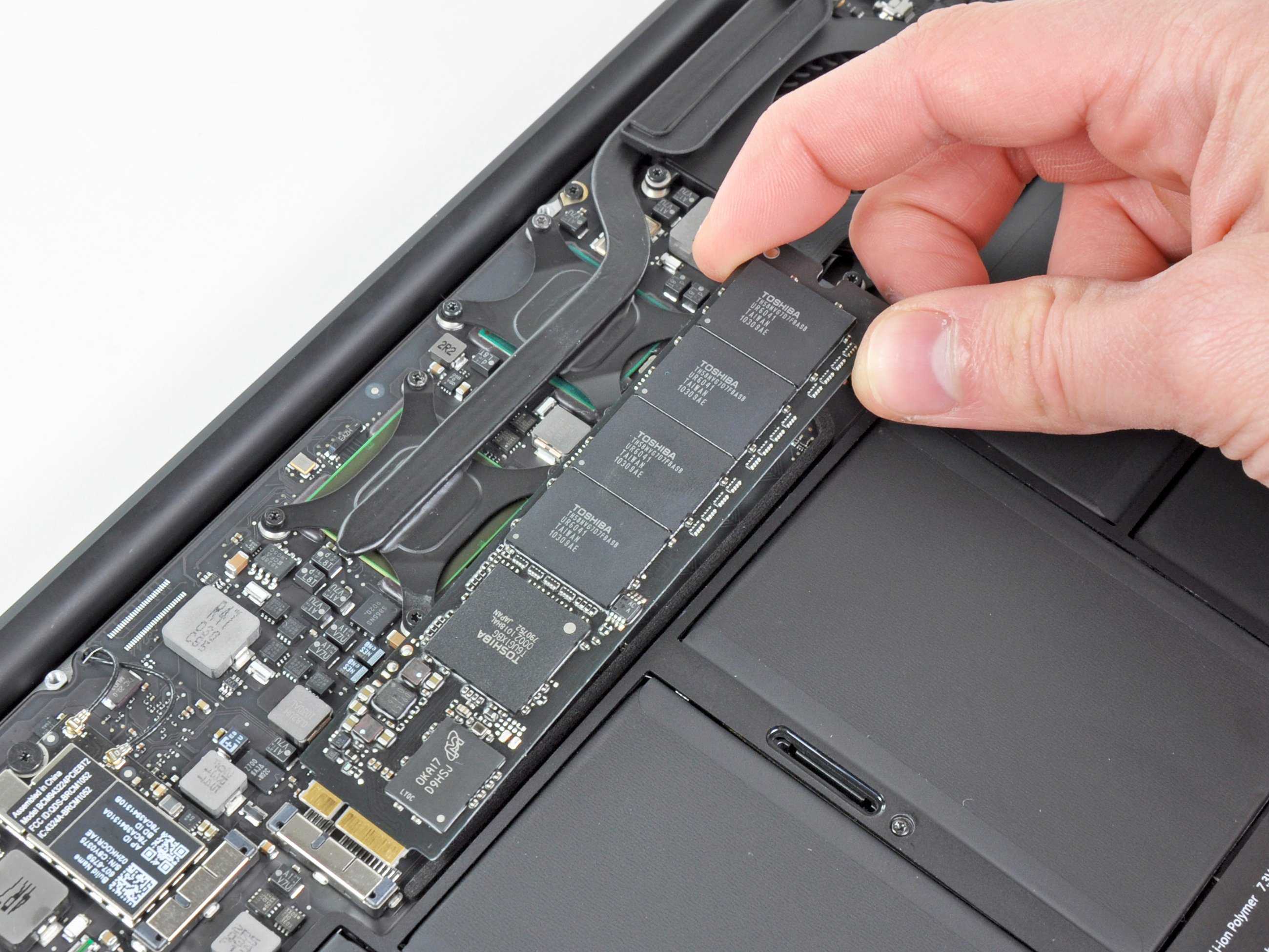 Все отличия macbook air и macbook pro m1, сравнение характеристик, что выбрать