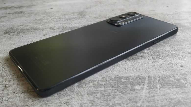 Motorola edge 20 pro camera review: not quite flagship level - dxomark