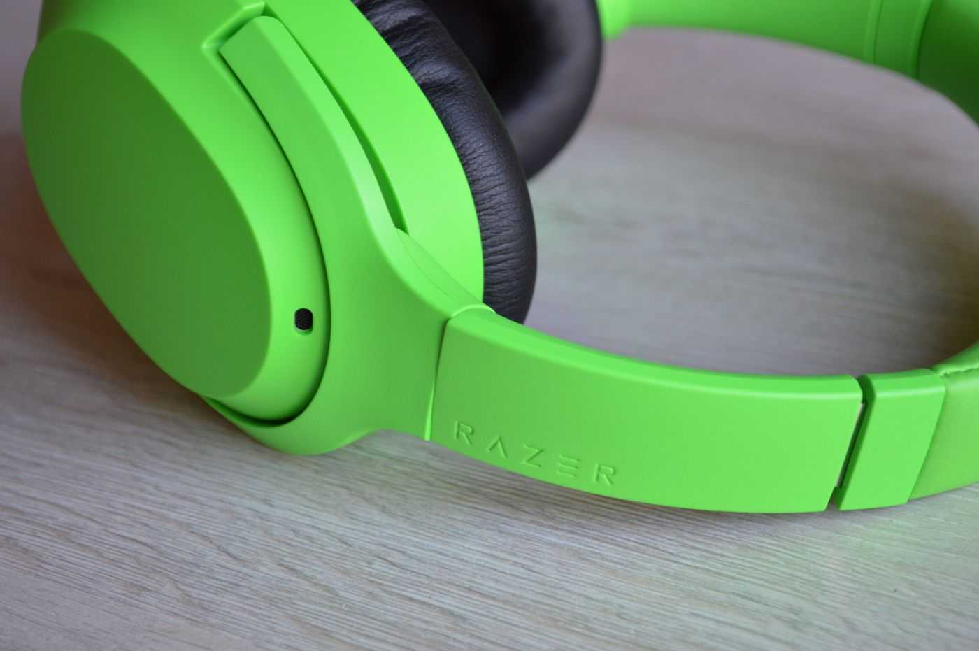 Our hands-on review of the razer opus wireless noise-canceling headphones