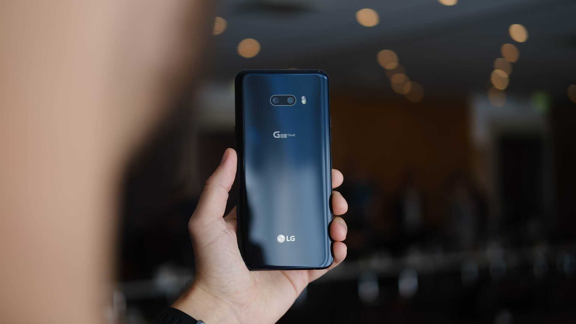 Обзор lg g8 thinq: плюсы и минусы, технические характеристики