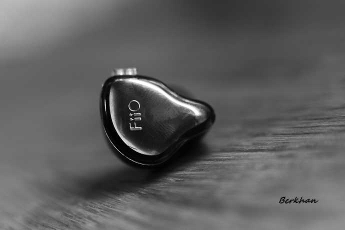 Fiio fh3 — обзор гибридных внутриканальных наушников нового поколения