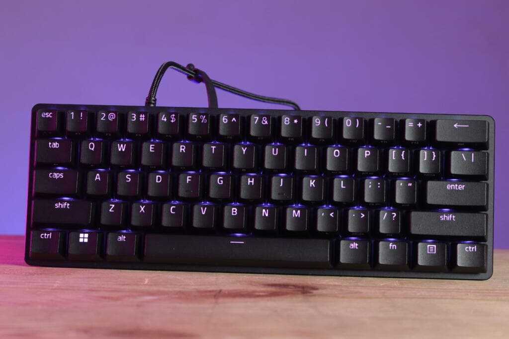 Razer Huntsman Mini – это игровой клавиатуры с ПО Razer Synapse для минималистов с быстрыми клавишами для любителей и киберспортсменов