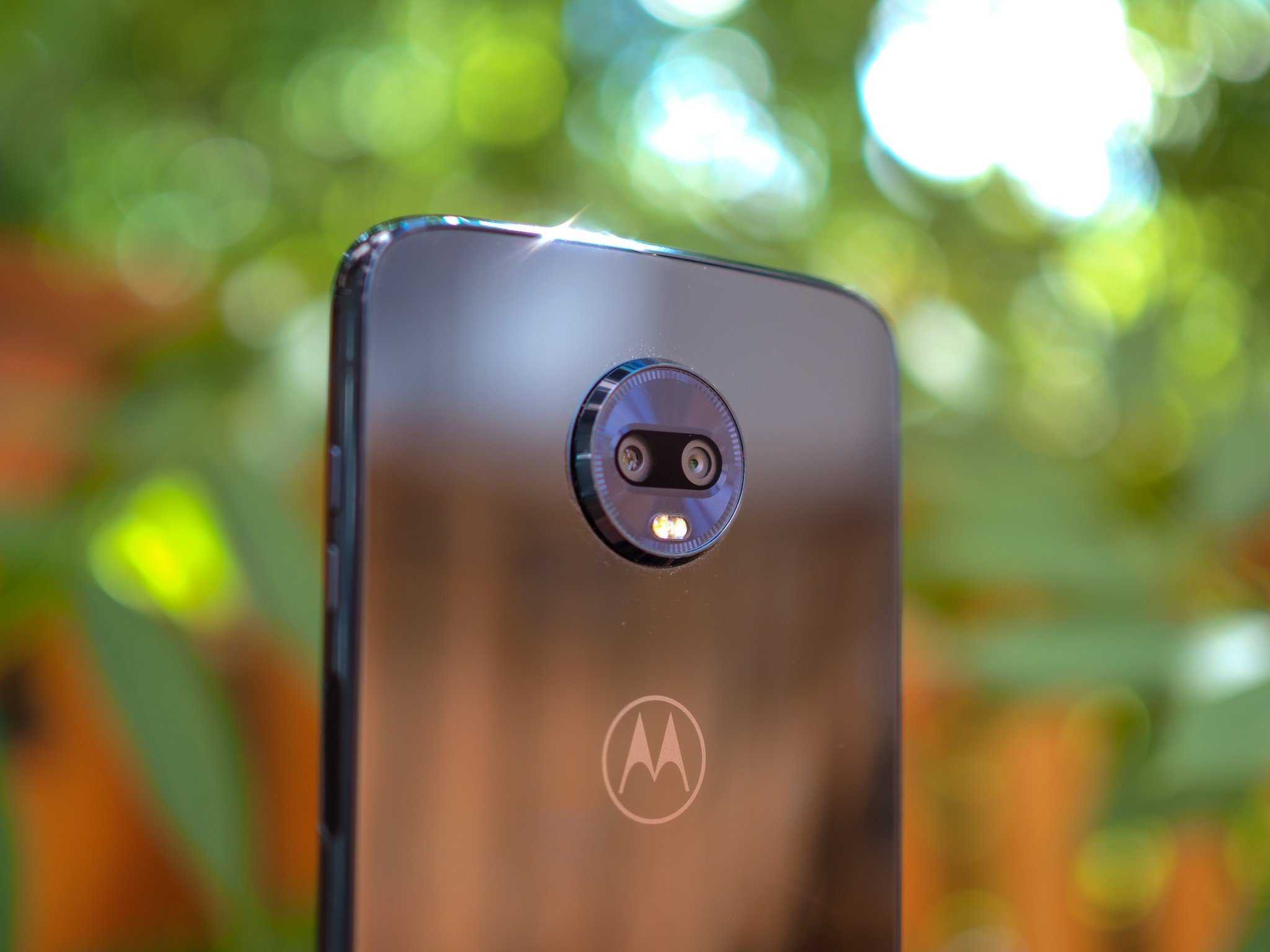 Обзор moto z: дело тонкое