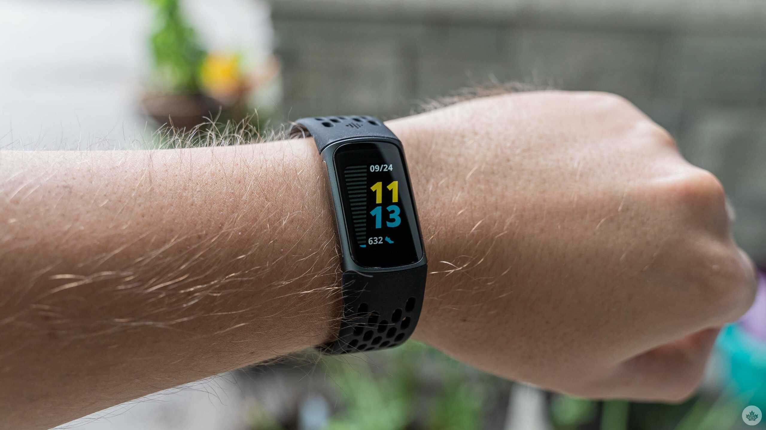 Best fitbit: обзоры и сравнение всех моделей fitbit | про умные часы и браслеты