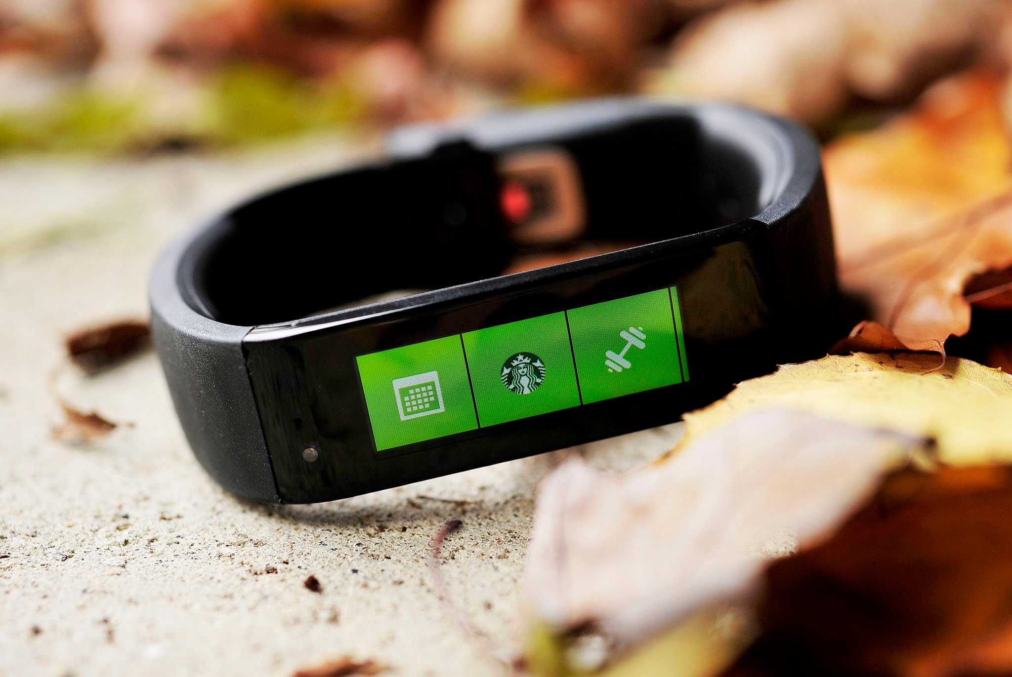 Fitness tracker faceoff: apple watch vs microsoft band 2 vs fitbit surge