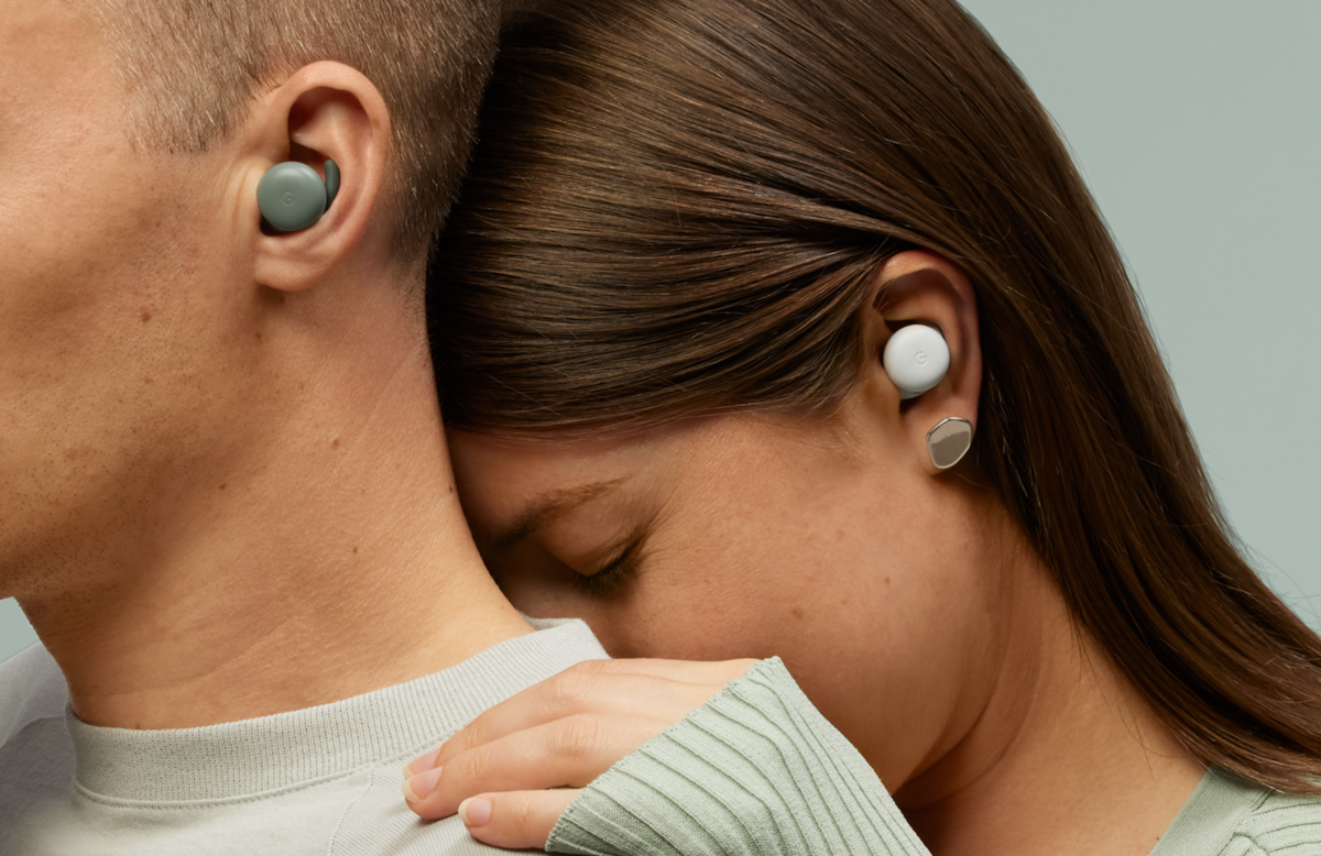 Беспроводные наушники Google Pixel Buds A-Series – очень похожие на прошлогодние Pixel Buds, но, стоят гораздо дешевле предлагая почти те же функции