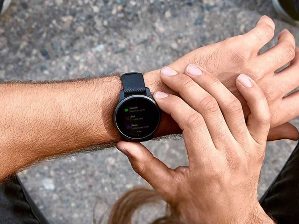 Review: garmin forerunner 245 (music) vs. vivoactive 4s