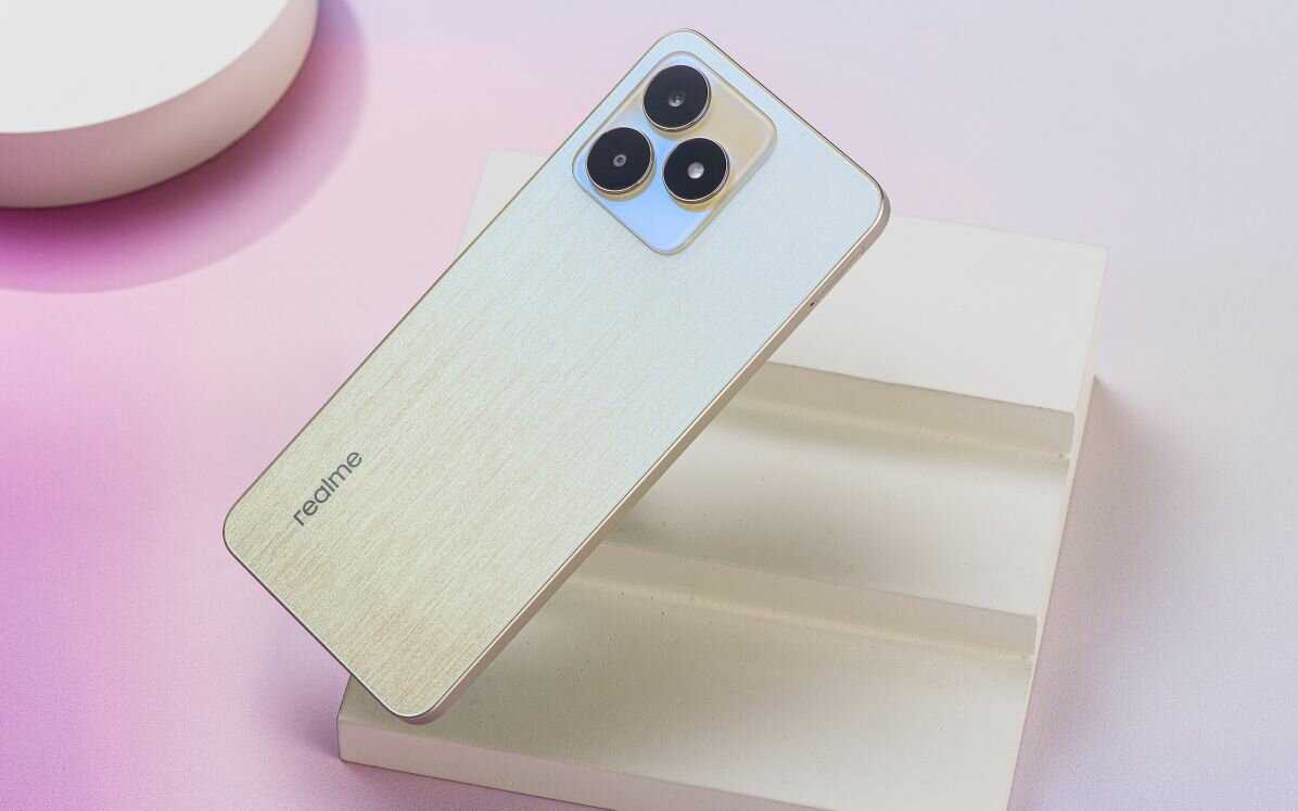 Любимый россиянами конкурент xiaomi выпустил смартфон с большой батареей и дизайном iphone, но в 10 раз дешевле - cnews